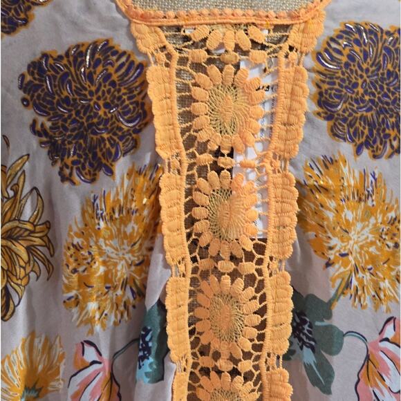 Woven Hearts Floral Gold Crocheted Fringe Kimono Plus Size 1X New - Picture 9 of 9